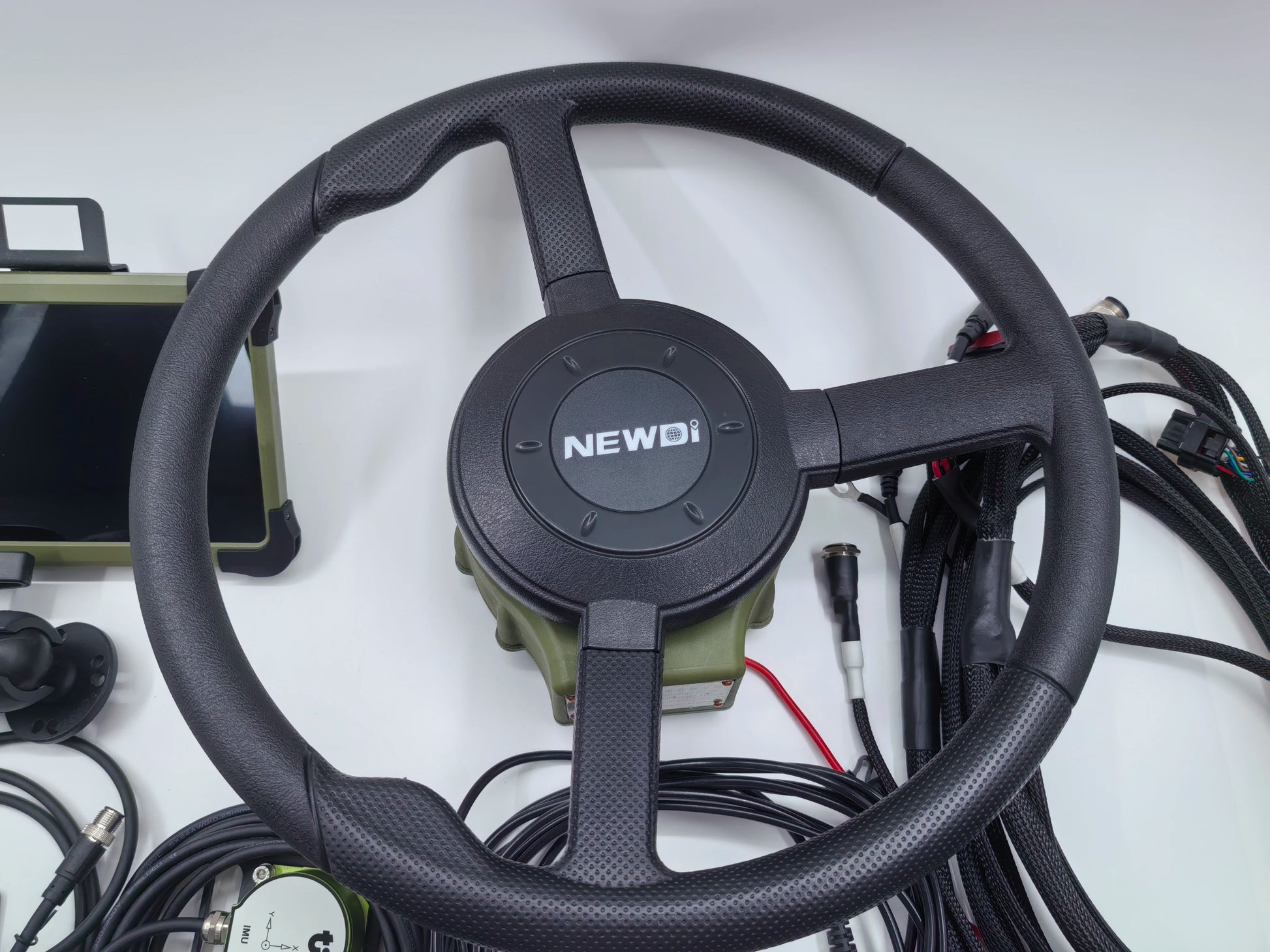 Auto Steering System Agriculture Tractor Gps Newdi NG3A Agricultural Autonomous Navigation Vehicle