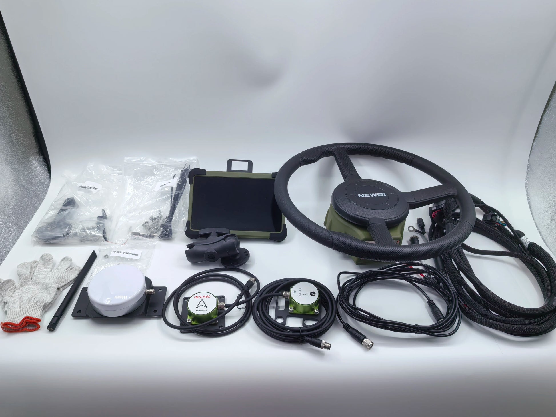 Auto Steering System Agriculture Tractor Gps Newdi NG3A Agricultural Autonomous Navigation Vehicle